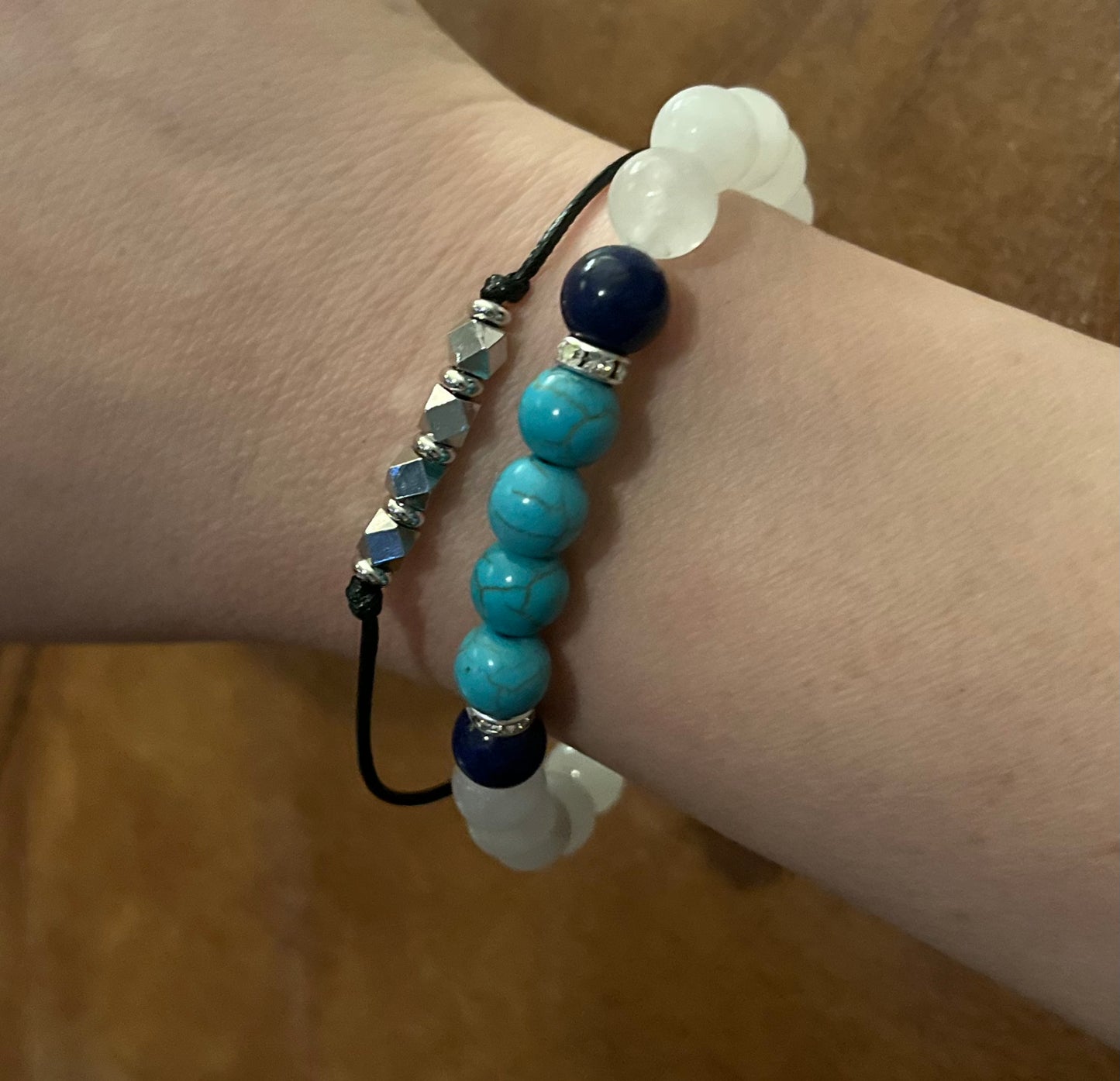 White Jade & Turquoise Beaded Stretch Bracelet